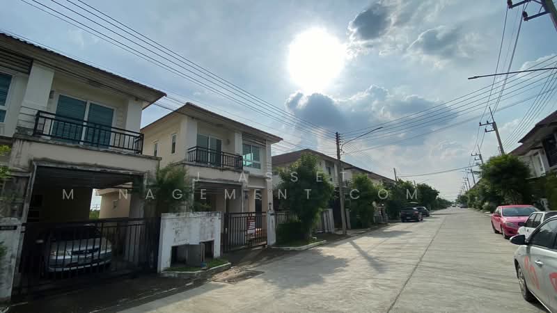 S Ville Rangsit-Lamlukka Klong 4, Pathum Thani, Sawai Pracharat Road (Lam Luk Ka, Khlong 4), Lat Sawai, Lam Luk Ka, Pathum Thani, 3 Bedrooms, 176 sqm, Townhouse For Sale, by J Asset Management Company Limited, 500344765 - DDproperty.com