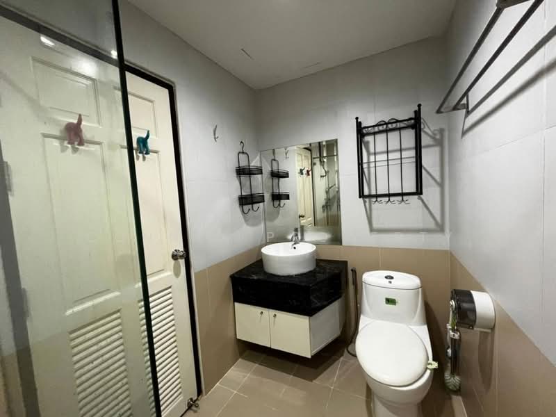 Sukhumvit Living Town, Bangkok, 299 Sukhumvit 21 Road, Khlongtoei Nua, Watthana, Bangkok, 1 Bedroom, 60 sqm, Condo For Rent, by Connex Property, 500344779 - DDproperty.com