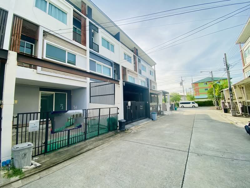 Patio Bangna-Wongwaen, Samut Prakan, 199-21 Soi King Kaew 25/1, Rachathewa, Bang Plee, Samut Prakan, 3 Bedrooms, 178 sqm, Townhouse For Sale, by วิษณุ ลีนะวงศ์, 500344780 - DDproperty.com