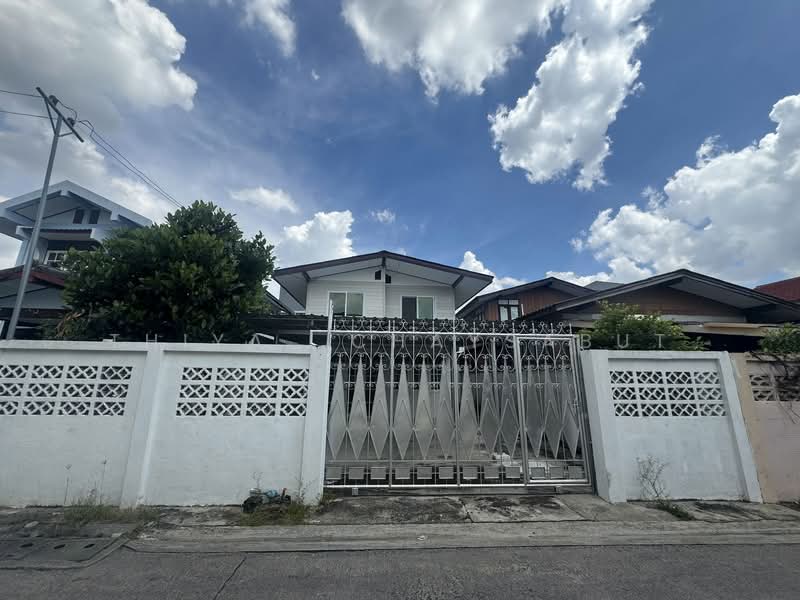 บ้าน50ตร.ว. ลาดพร้าว101, กรุงเทพ, คลองจั่น, บางกะปิ, กรุงเทพ, 200 ตร.ม., บ้านเดี่ยว ให้เช่า, โดย Thiya​ Chaysabut, 500344785 - DDproperty.com