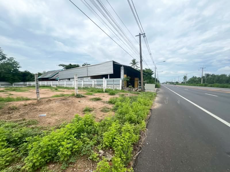 ที่ดินขาณุวรลักษบุรี กำแพงเพชร, กำแพงเพชร, สลกบาตร, ขาณุวรลักษบุรี, กำแพงเพชร, 600 ตร.ม., ที่ดิน ขาย, โดย The Best Property แป้ง, 500344801 - DDproperty.com
