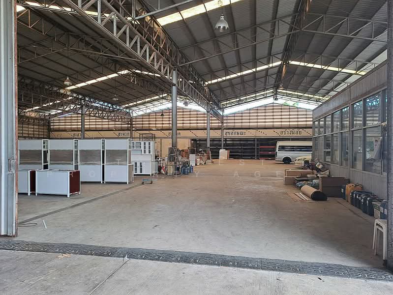 โกดังพร้อมสิ่งปลูกสร้างหนองข้างคอก ชลบุรี, Chon Buri (Pattaya), Nong Khang Khok, Muang Chon Buri, Chon Buri (Pattaya), , 200 sqm, Warehouse/Factory For Sale, by The Best Property Agent เปียนโน, 500344886 - DDproperty.com