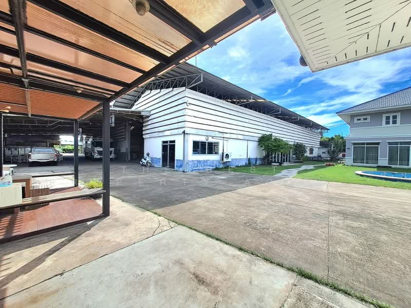 โกดังพร้อมสิ่งปลูกสร้างหนองข้างคอก ชลบุรี, Chon Buri (Pattaya), Nong Khang Khok, Muang Chon Buri, Chon Buri (Pattaya), , 200 sqm, Warehouse/Factory For Sale, by The Best Property Agent เปียนโน, 500344886 - DDproperty.com
