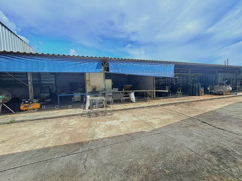 โกดังพร้อมสิ่งปลูกสร้างหนองข้างคอก ชลบุรี, Chon Buri (Pattaya), Nong Khang Khok, Muang Chon Buri, Chon Buri (Pattaya), , 200 sqm, Warehouse/Factory For Sale, by The Best Property Agent เปียนโน, 500344886 - DDproperty.com