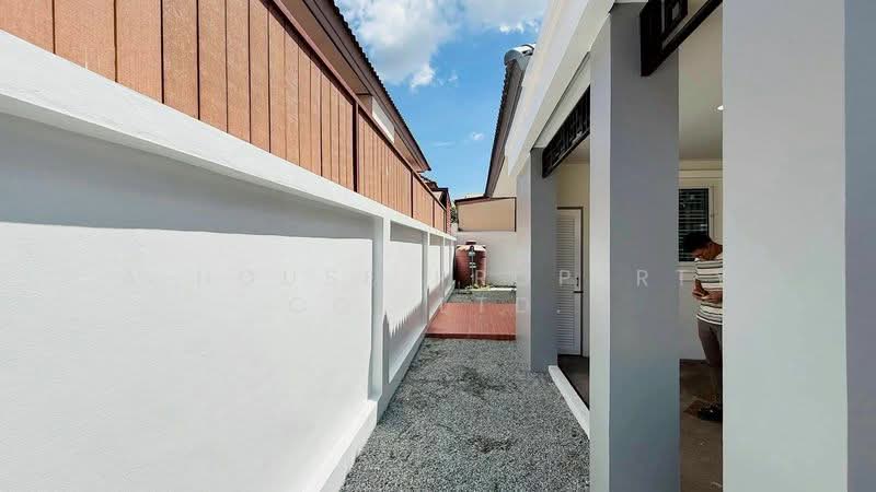 หมู่บ้าน เซนสิริ โฮม-แหลมฉบัง : Censiri Home-Laemchabang, Chon Buri (Pattaya), Thung Suk La, Si Racha, Chon Buri (Pattaya), 2 Bedrooms, 255 sqm, Single Detached House For Sale, by A House Property Co.,Ltd., 500344892 - DDproperty.com