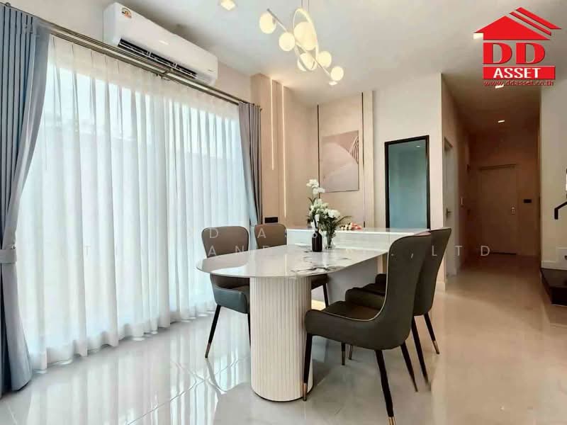 Bangkok Boulevard Bangna KM.5, Samut Prakan, Bang Na-Trat 37 Alley, Bang Kaeo, Bang Plee, Samut Prakan, 4 Bedrooms, 237 sqm, Single Detached House For Sale, by DD Asset (Thailand) Co.,Ltd, 500344913 - DDproperty.com
