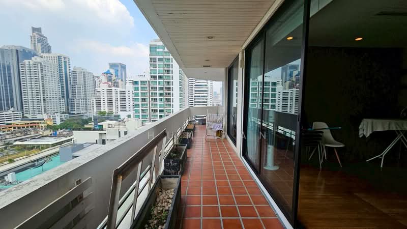 Sukhumvit House : สุขุมวิท เฮ้าส์, กรุงเทพ, ซอยสุขุมวิท 23, คลองเตยเหนือ, วัฒนา, กรุงเทพ, 230 ตร.ม., คอนโด ขาย, โดย Khun Pan, 500344948 - DDproperty.com