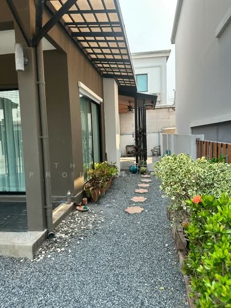 Natura Trend Srinakarin, Samut Prakan, Sap Phatthana Road, Bang Mueng, Muang Samut Prakarn, Samut Prakan, 3 Bedrooms, 150 sqm, Semi-Detached House (Twin House) For Sale, by The Best Property ออ, 500344950 - DDproperty.com