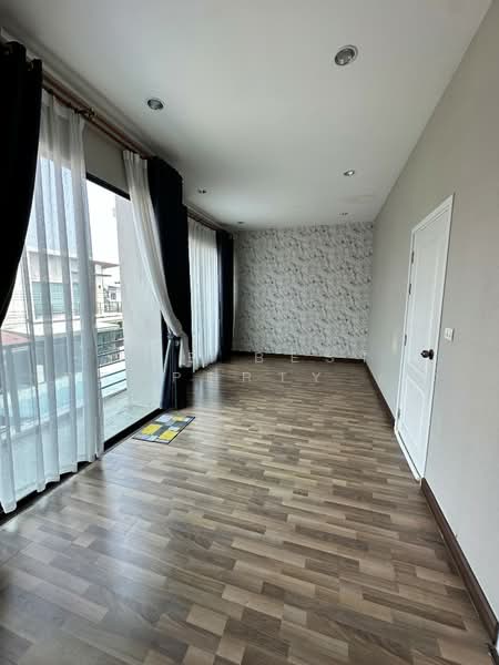 Natura Trend Srinakarin, Samut Prakan, Sap Phatthana Road, Bang Mueng, Muang Samut Prakarn, Samut Prakan, 3 Bedrooms, 150 sqm, Semi-Detached House (Twin House) For Sale, by The Best Property ออ, 500344950 - DDproperty.com