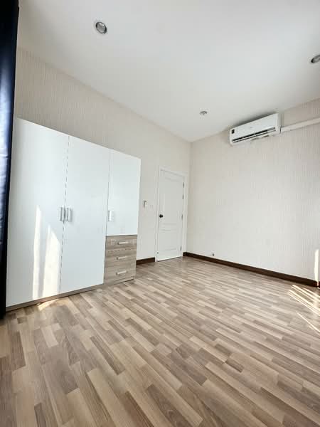 Natura Trend Srinakarin, Samut Prakan, Sap Phatthana Road, Bang Mueng, Muang Samut Prakarn, Samut Prakan, 3 Bedrooms, 150 sqm, Semi-Detached House (Twin House) For Sale, by The Best Property ออ, 500344950 - DDproperty.com