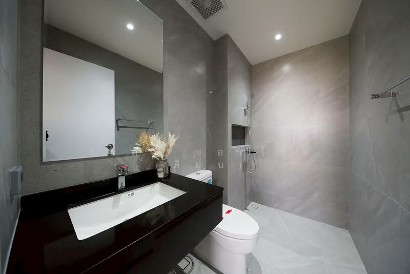 Feel Town Lat Phrao 101, Bangkok, ลาดพร้าว, Khlong Chaokhun Sing, Wang Thonglang, Bangkok, 4 Bedrooms, 270 sqm, Single Detached House For Sale, by สรภพ ยอดไชย (สีฝุ่น), 500344959 - DDproperty.com
