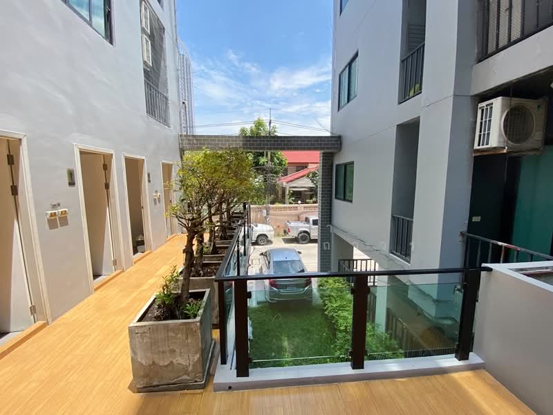 B Loft Lite Sukhumvit 115, Samut Prakan, 2077 Sukhumvit 115, Thepharak, Muang Samut Prakarn, Samut Prakan, 1 Bedroom, 26 sqm, Condo For Sale, by วรัญญา อาชวรัตน์ถาวร, 500344965 - DDproperty.com