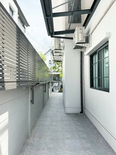 Centro Bangna Phase 2, Samut Prakan, Bang Kaeo, Bang Plee, Samut Prakan, 4 Bedrooms, 265 sqm, Single Detached House For Sale, by The Best Property ติ๋ว, 500344969 - DDproperty.com