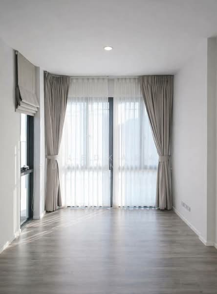 The Sonne Srinakarin-Bangna, Bangkok, Soi Chumchon Mahat Thai 3, Bangna-Trad Road, Dok Mai, Prawet, Bangkok, 4 Bedrooms, 245 sqm, Single Detached House For Sale, by Kledkaew Suwannpracha, 500344986 - DDproperty.com