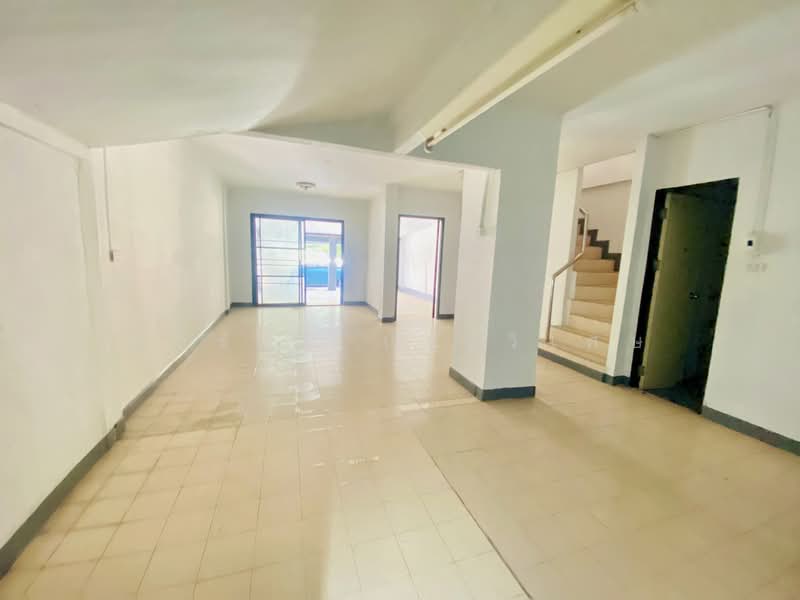 หนองคายรถไม่ใช่อันนี้อันนี้ผิดสองอันเลย, Nong Khai, Hat Kam, Muang Nong Khai, Nong Khai, 2 Bedrooms, 140 sqm, Single Detached House For Sale, by อภิรัตน์ ประวิเศษ, 500345012 - DDproperty.com