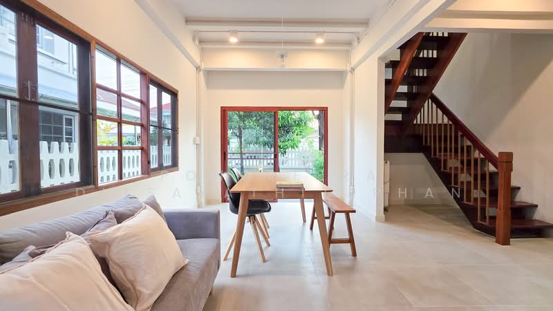 Chonlada Bangbuathong, Nonthaburi, Bang Kruai - Sai Noi Road, Bang Bua Thong, Nonthaburi, 3 Bedrooms, 140 sqm, Single Detached House For Sale, by Pongpeera Ditsayathitaphan, 500345017 - DDproperty.com