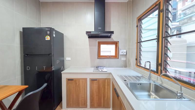 Chonlada Bangbuathong, Nonthaburi, Bang Kruai - Sai Noi Road, Bang Bua Thong, Nonthaburi, 3 Bedrooms, 140 sqm, Single Detached House For Sale, by Pongpeera Ditsayathitaphan, 500345017 - DDproperty.com