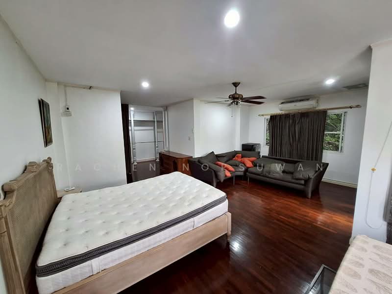 Sammakon Ramkhamhaeng, Bangkok, Ramkhamhaeng Road, Saphan Sung, Bangkok, 4 Bedrooms, 150 sqm, Single Detached House For Rent, by Rachen Nopsuwan, 500345019 - DDproperty.com