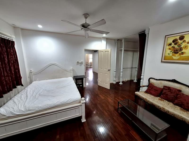 Sammakon Ramkhamhaeng, Bangkok, Ramkhamhaeng Road, Saphan Sung, Bangkok, 4 Bedrooms, 150 sqm, Single Detached House For Rent, by Rachen Nopsuwan, 500345019 - DDproperty.com