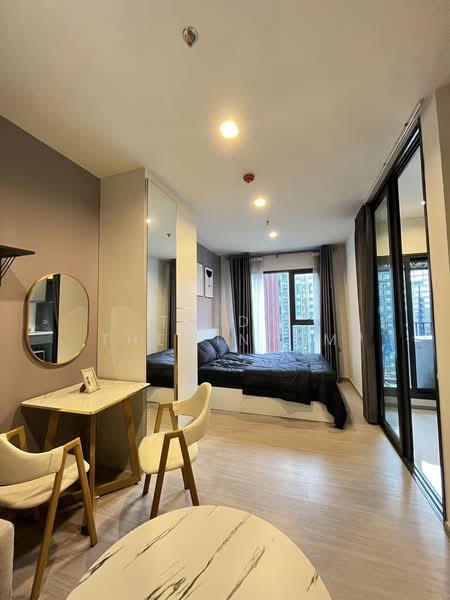 Life Asoke Hype, Bangkok, 339 Chaturathit Rd, Makkasan, Ratchathewi, Bangkok, Studio, 32 sqm, Condo For Rent, by Thida Thewinram, 500345040 - DDproperty.com