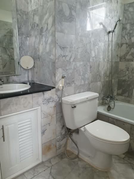 Lumpini Place Water Cliff, Bangkok, Soi Sathu Pradit 19 Yeak 10, Chong Nonsi, Yan Nawa, Bangkok, 3 Bedrooms, 125 sqm, Condo For Rent, by ณัฐพัชร์ โชติอัครสินทบ, 500345044 - DDproperty.com