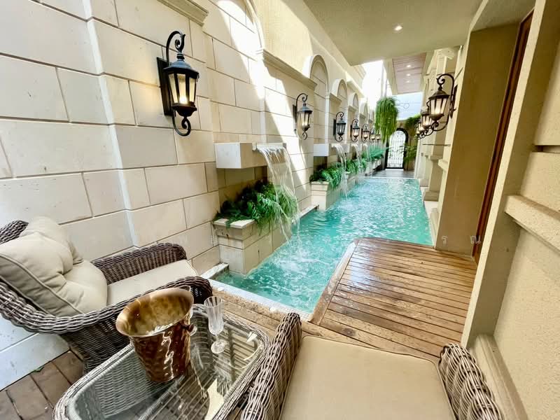 Casa Ekamai 28, Bangkok, 45 14 Ekkamai 28 Alley, Khlong Tan Nua, Watthana, Bangkok, 4 Bedrooms, 846 sqm, Single Detached House For Sale, by Sarathip Wongsuwan, 500345059 - DDproperty.com
