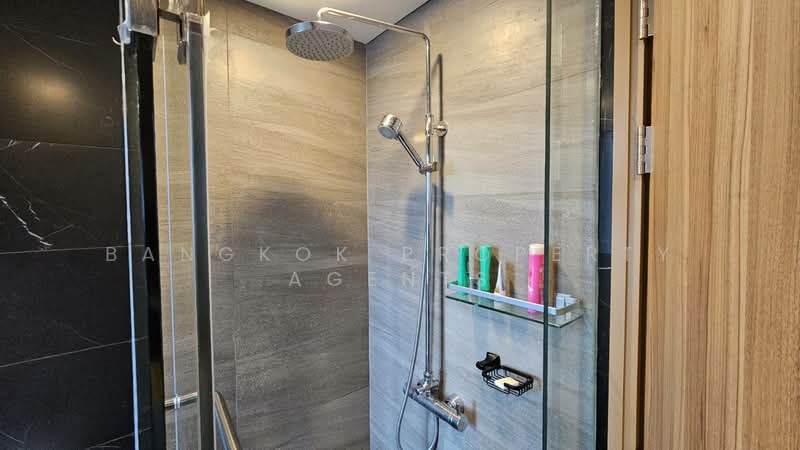 Siamese Exclusive Sukhumvit 31, Bangkok, 75 Soi Sukhumvit 31, Khlong Tan Nua, Watthana, Bangkok, 3 Bedrooms, 206 sqm, Condo For Rent, by BANGKOK PROPERTY AGENTS, 500345061 - DDproperty.com