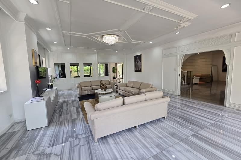 Charan Tower Residences by Aspira, Bangkok, 19 Soi Sukhumvit 43, Khlong Tan Nua, Watthana, Bangkok, 4 Bedrooms, 650 sqm, Apartment For Rent, by Ailada Ngamsri, 500345085 - DDproperty.com
