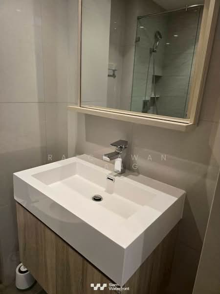 Maru Ekkamai 2, Bangkok, 70-5 Sukhumvit 63 Road, Phra Kanong Nua, Watthana, Bangkok, 1 Bedroom, 43 sqm, Condo For Sale, by Ratchawan Huang, 500345090 - DDproperty.com