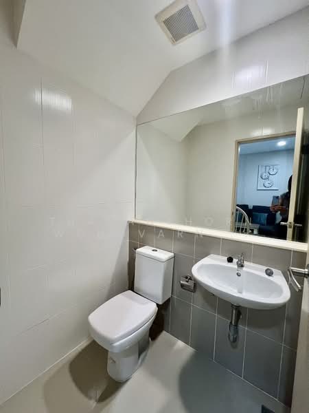 Baan Klang Muang Rama 9 (Motorway), Bangkok, New Bangkok-Chonburi Road, Suan Luang, Bangkok, 3 Bedrooms, 149 sqm, Single Detached House For Sale, by Thananthorn Wongvarnkaseam, 500345115 - DDproperty.com