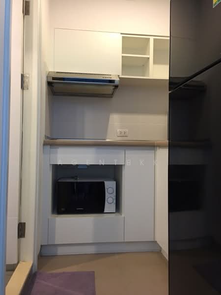 Lumpini Place Srinakarin-Huamak Station, Bangkok, Srinakarin Road, Suan Luang, Bangkok, 1 Bedroom, 33 sqm, Condo For Sale, by Agentbkk, 500345121 - DDproperty.com