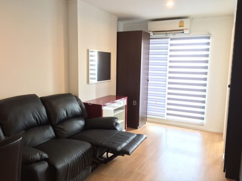 Lumpini Place Srinakarin-Huamak Station, Bangkok, Srinakarin Road, Suan Luang, Bangkok, 1 Bedroom, 33 sqm, Condo For Sale, by Agentbkk, 500345121 - DDproperty.com