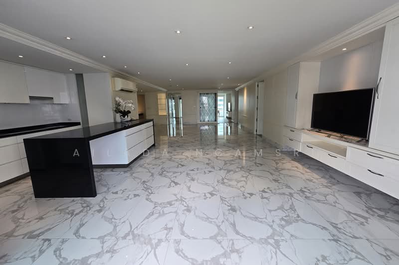 Wattana Heights, Bangkok, Sukhumvit Road, Khlongtoei Nua, Watthana, Bangkok, 3 Bedrooms, 336 sqm, Condo For Sale, by Ailada Ngamsri, 500345123 - DDproperty.com