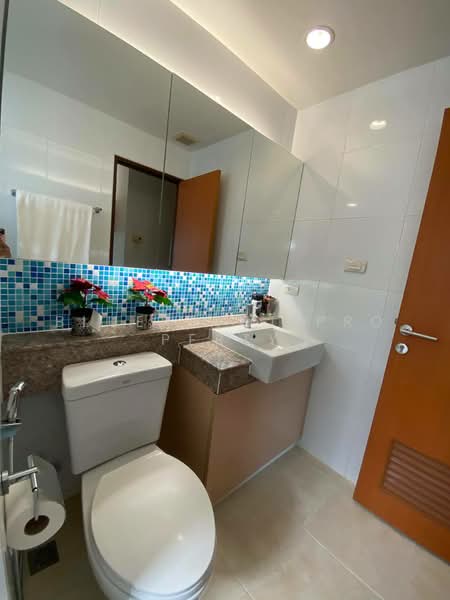 Residence Sukhumvit 52, Bangkok, Soi SuKhumvit 52, Bang Chak, Phra Khanong, Bangkok, 2 Bedrooms, 68 sqm, Condo For Rent, by Blueprint.Property, 500345146 - DDproperty.com