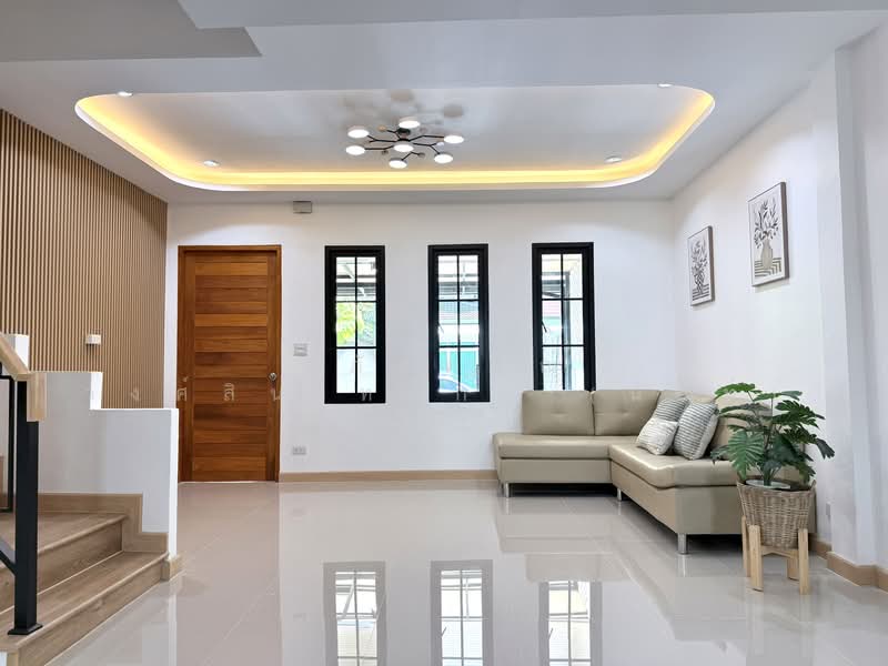 หมู่บ้าน รื่นฤดี รามคำแหง180 มีนบุรี, Bangkok, รามคำแหง180, Min Buri, Bangkok, 4 Bedrooms, 88 sqm, Townhouse For Sale, by นภัสศรณ์ วงศ์สินไทยกร (นันท์), 500345165 - DDproperty.com
