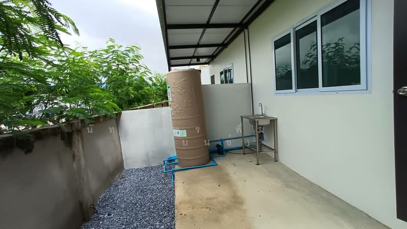 บ้านแฝด, สมุทรปราการ, บางปลา, บางพลี, สมุทรปราการ, 120 ตร.ม., บ้านแฝด ให้เช่า, โดย นัทยาพร พึ่มกุล (เบนซ์), 500345175 - หลังบ้าน กว้างขวาง - DDproperty.com