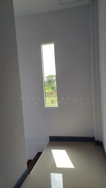 บ้านแฝด, สมุทรปราการ, บางปลา, บางพลี, สมุทรปราการ, 120 ตร.ม., บ้านแฝด ให้เช่า, โดย นัทยาพร พึ่มกุล (เบนซ์), 500345175 - ชั้น 2 บันได - DDproperty.com