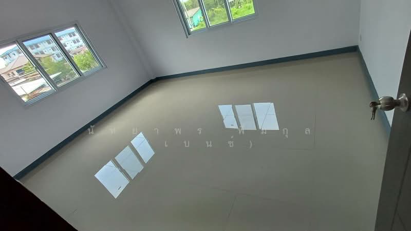 บ้านแฝด, สมุทรปราการ, บางปลา, บางพลี, สมุทรปราการ, 120 ตร.ม., บ้านแฝด ให้เช่า, โดย นัทยาพร พึ่มกุล (เบนซ์), 500345175 - ห้องนอน ด้านหลัง - DDproperty.com