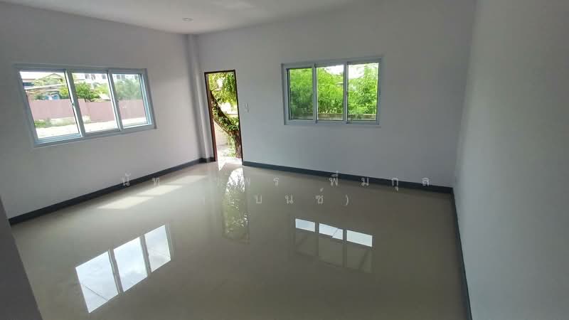 บ้านแฝด, สมุทรปราการ, บางปลา, บางพลี, สมุทรปราการ, 120 ตร.ม., บ้านแฝด ให้เช่า, โดย นัทยาพร พึ่มกุล (เบนซ์), 500345175 - ห้องเอนกประสงค์/ครัว ด้านหลัง ชั้น 1 - DDproperty.com