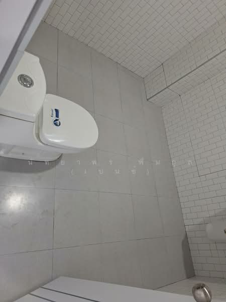 บ้านแฝด, สมุทรปราการ, บางปลา, บางพลี, สมุทรปราการ, 120 ตร.ม., บ้านแฝด ให้เช่า, โดย นัทยาพร พึ่มกุล (เบนซ์), 500345175 - ห้องน่้ำ บน-ล่าง แบบเดียวกัน - DDproperty.com