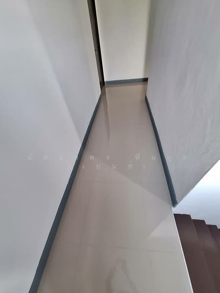 บ้านแฝด สไตล์โมเดิน ซอยบางปลา 15, Samut Prakan, Bang Pla, Bang Plee, Samut Prakan, 2 Bedrooms, 120 sqm, Semi-Detached House (Twin House) For Rent, by Nattayaporn Peumkul (Benz), 500345175 - ชั้นบน - DDproperty.com