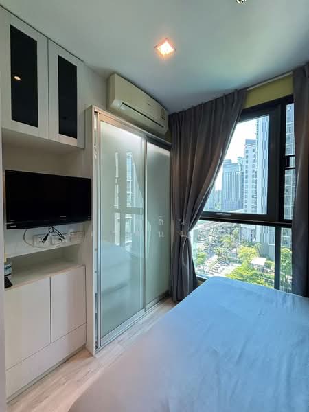 IDEO MOBI Sukhumvit 81, Bangkok, 2097 Sukhumvit Road, Bang Chak, Phra Khanong, Bangkok, 1 Bedroom, 22 sqm, Condo For Rent, by ไพลิน เลิศวัฒนมงคล, 500345179 - DDproperty.com
