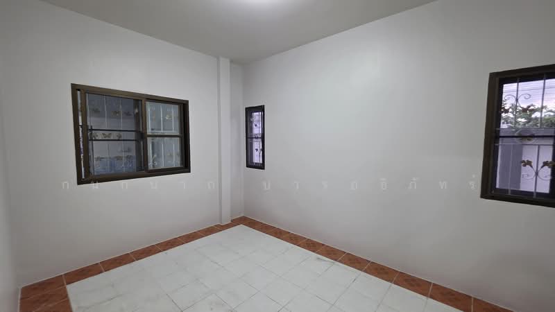 หมู่บ้านไกรวงษ์4, ระยอง, บ้านฉาง, ระยอง, 100 ตร.ม., บ้านเดี่ยว ขาย, โดย กนกนาถ บวรอธิภัทร์, 500345210 - DDproperty.com