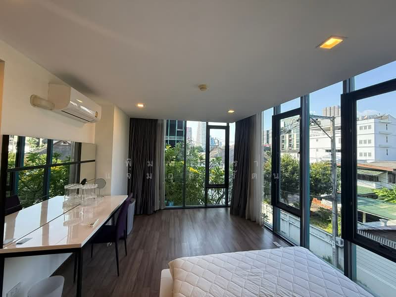 Prom Phaholyothin 2, Bangkok, Soi Phaholyothin 2, Samsen Nai, Phaya Thai, Bangkok, 2 Bedrooms, 57 sqm, Condo For Rent, by พิมพ์ภัทรา แจ่มอุลิตรัตน, 500345212 - DDproperty.com