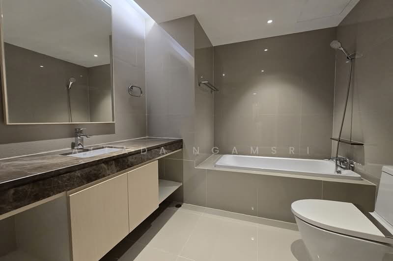 Biohouse (Residence) : ไบโอเฮ้าส์ (เรสซิเดนท์), กรุงเทพ, 55 ซอย สุขุมวิท 39, คลองตันเหนือ, วัฒนา, กรุงเทพ, 242 ตร.ม., คอนโด ให้เช่า, โดย Ailada Ngamsri, 500345216 - DDproperty.com