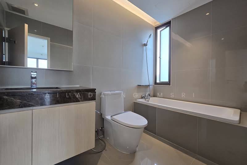 Biohouse (Residence), Bangkok, 55 Soi Sukhumvit 39, Khlong Tan Nua, Watthana, Bangkok, 3 Bedrooms, 242 sqm, Condo For Rent, by Ailada Ngamsri, 500345216 - DDproperty.com