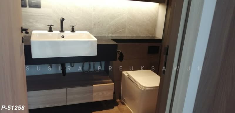 The Lofts Asoke, Bangkok, Sukhumvit 21 Road, Khlongtoei Nua, Watthana, Bangkok, 1 Bedroom, 35 sqm, Condo For Rent, by Susira Prueksawun, 500345223 - DDproperty.com