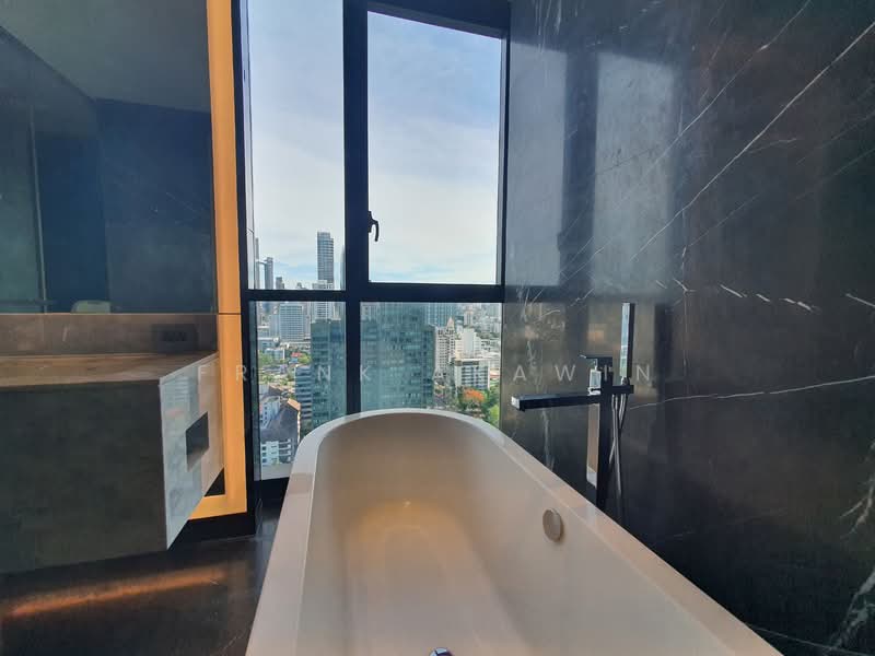The Monument Thonglor, Bangkok, 998 Thonglor Road, Khlong Tan Nua, Watthana, Bangkok, 2 Bedrooms, 125 sqm, Condo For Rent, by Frank Akawin, 500345243 - DDproperty.com