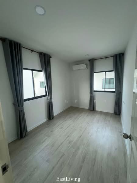 ให้เช่าบ้านใหม่ ม.มณีรินทร์เอ็มวิลเลจ ปลวกแดง ระยอง, Rayong, Ta Sit, Pluak Daeng, Rayong, 3 Bedrooms, 150 sqm, Single Detached House For Rent, by Dusit Saengfa, 500345245 - DDproperty.com