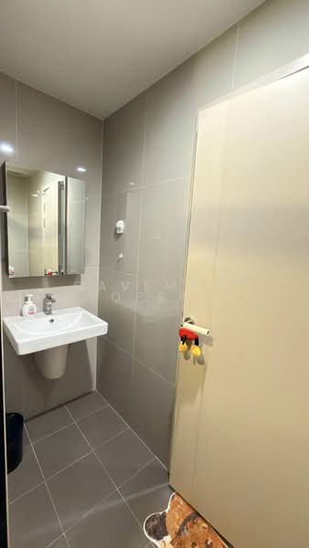The Base Phetchaburi-Thonglor, Bangkok, Phetchaburi Rd, Bang Kapi, Huai Khwang, Bangkok, 1 Bedroom, 33 sqm, Condo For Rent, by caveman property, 500345247 - DDproperty.com